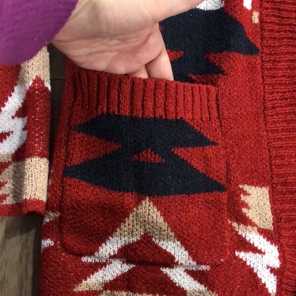 Like new! - AZTEC Print Open Placket Knit Cardi Sweater - Picture 4 of 10